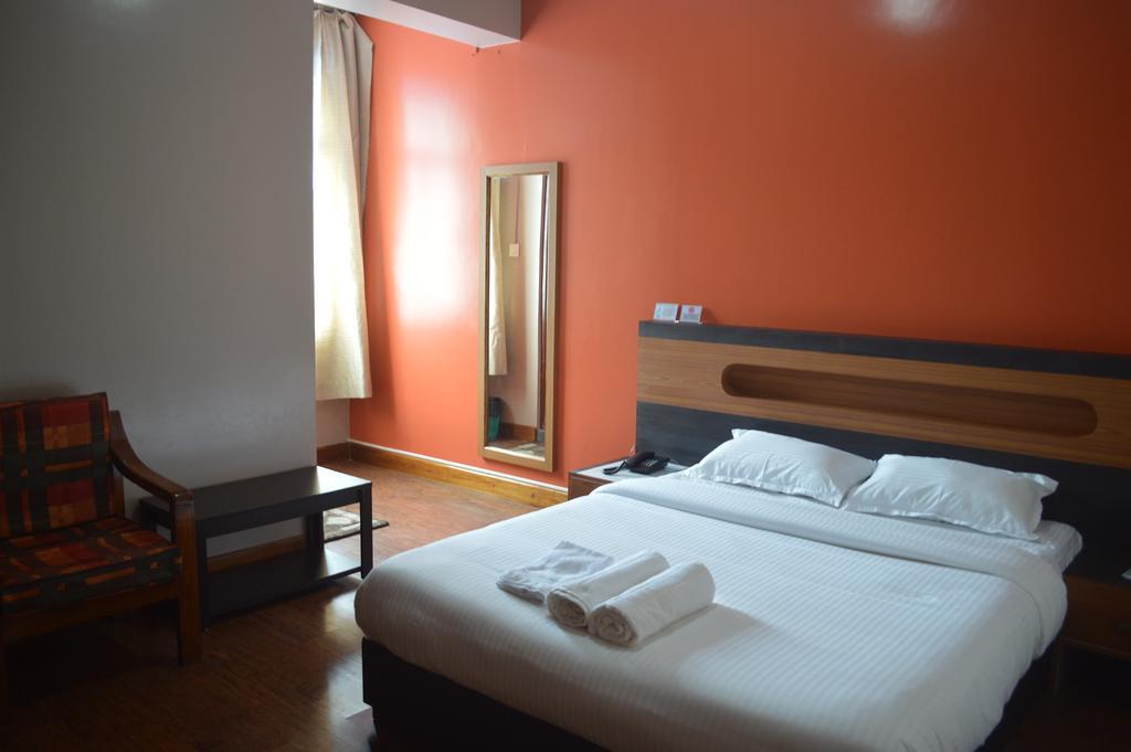 Orange Homestay Shillong Exterior foto