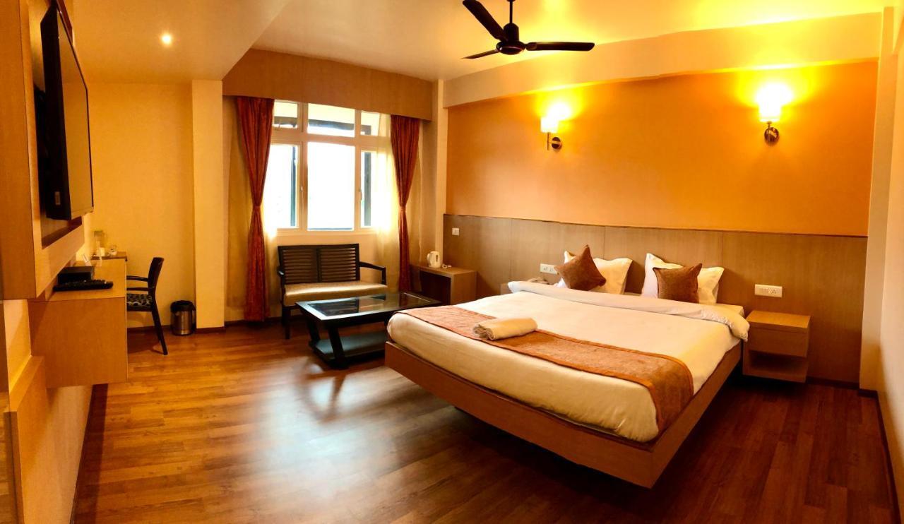 Orange Homestay Shillong Exterior foto